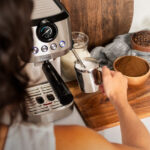 CECOTEC Cafetera Express - CECOTEC Power Espresso 20 Steel Pro, 20 bar, 1350 W, 300 - Imagen 4