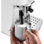 DE LONGHI Cafetera superautomática - DE LONGHI Magnifica ECAM220.21.WW, 15 bar, 1450 W, 2 tazas, Blanco - Imagen 6