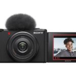 SONY Cámara - Sony Vlog ZV-1F, Digital, Pantalla multiángulo, Vídeo 4K, Cámara lenta, Micro, Funciones Vlog, Wifi, Bluetooth, Negra