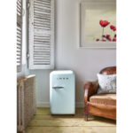 SMEG Nevera pequeña - SMEG FAB5RPG6, Altura 725 mm, Capacidad 34 l, Verde Pastel - Imagen 3
