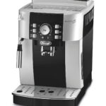 DE LONGHI Cafetera superautomática - DE LONGHI Magnifica S, 15 bar, 1,450 W, 2 tazas, Negro