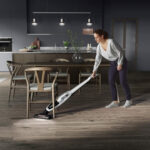 AEG Aspirador de mano - AEG 900277631, 21,6 V, Depósito 0,3 l, Blanco - Imagen 6